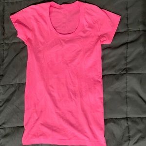 Luluemon swiftly tech short sleeve